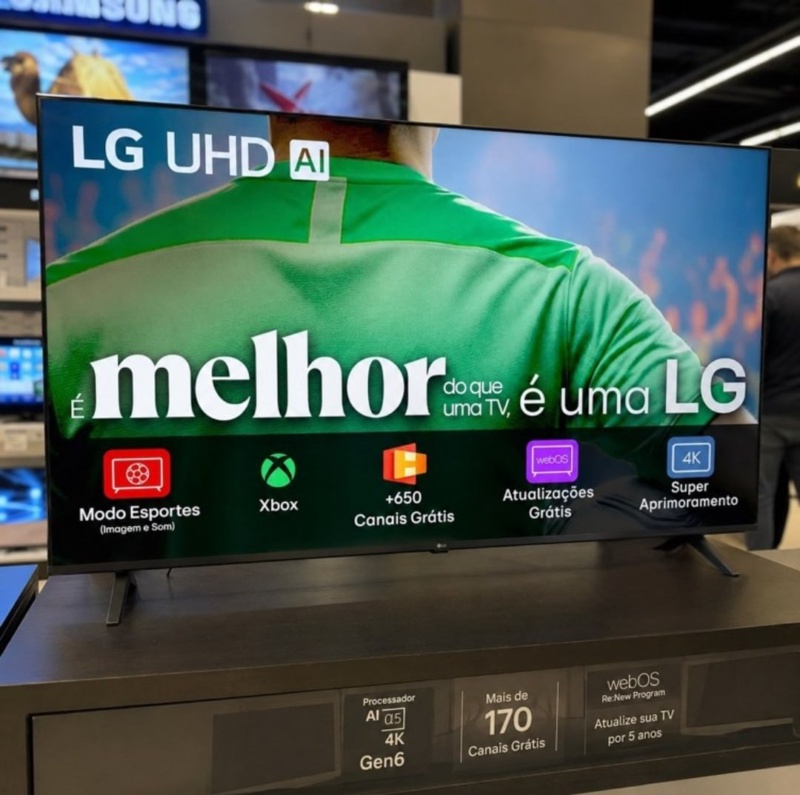 Smart TV LG UHD AI UA75 43  polegadas HDR10 Pro Processador α7 AI Ger 8 webOS 25