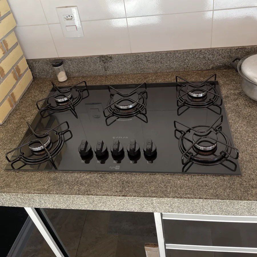 Cooktop 5 Bocas A Gás Atlas Agile Up Mega Chama Preto