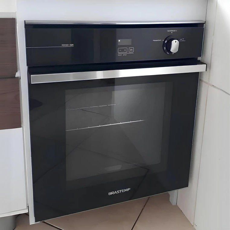 Forno De Embutir A Gás Brastemp 78 Litros Preto Com Grill E