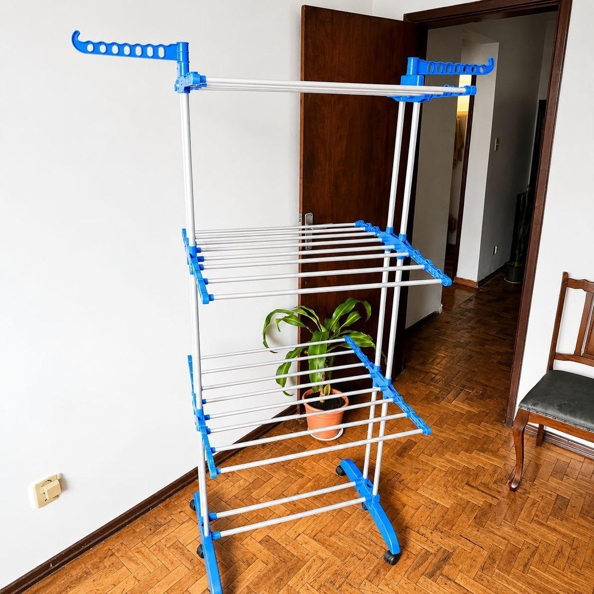 Varal Dobrável De Chão Vertical 3 Andares De Roupas 40kg StarHouse