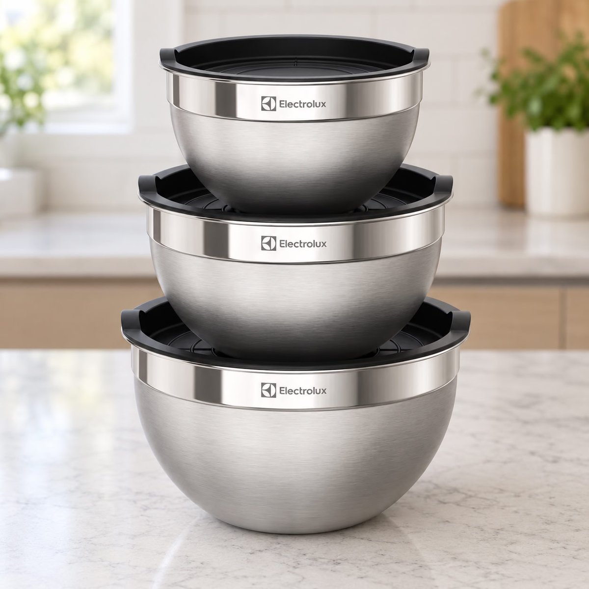 Conjunto com 3 Bowls Tigelas Inox e Tampa Plástica Electrolux