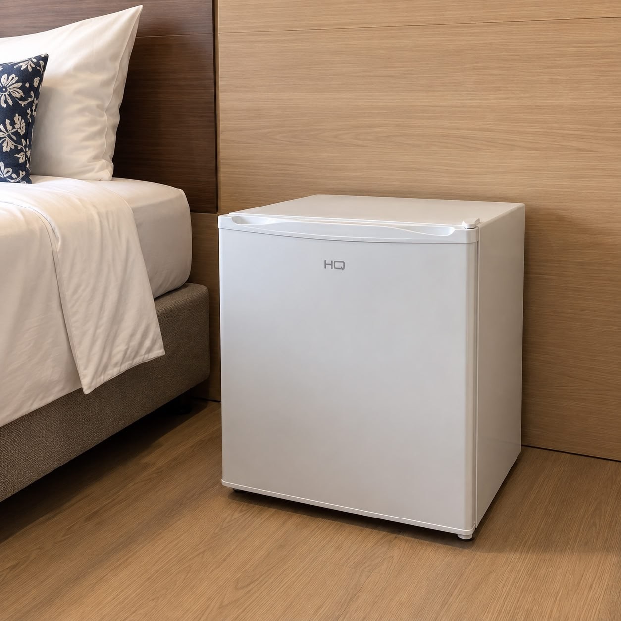 Frigobar HQ BC-52 de 52 Litros Branco