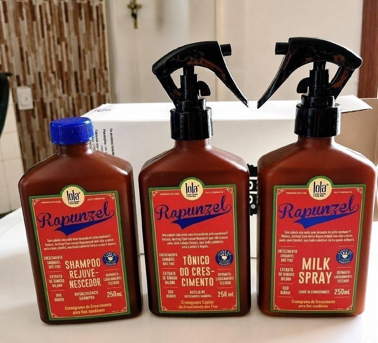 Kit Rapunzel Lola - Shampoo 250ml - Tônico de Crescimento 250ml - Leave-in 250ml