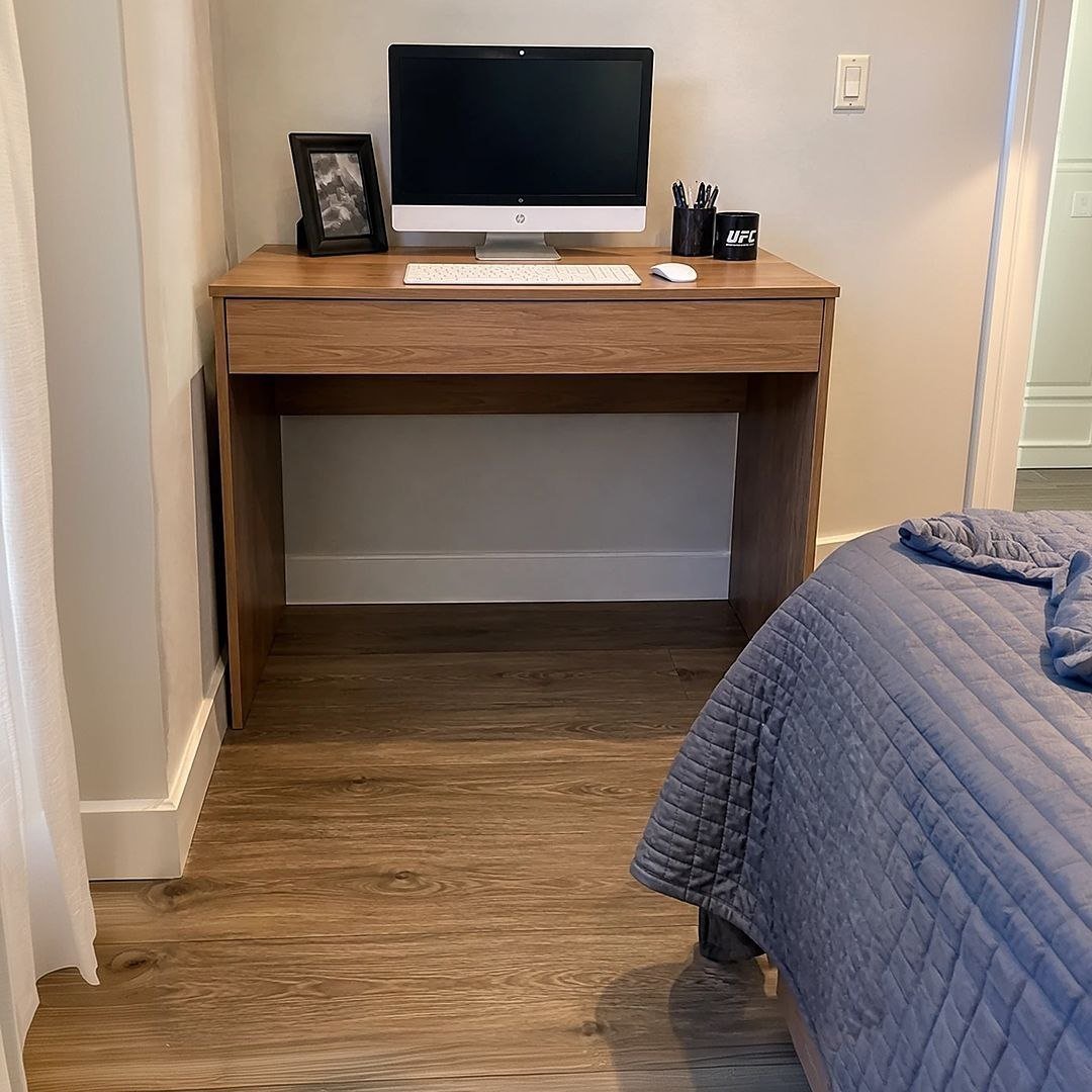 Mesa para Computador Compacta com Gaveta Ideal Home Office e Estudos