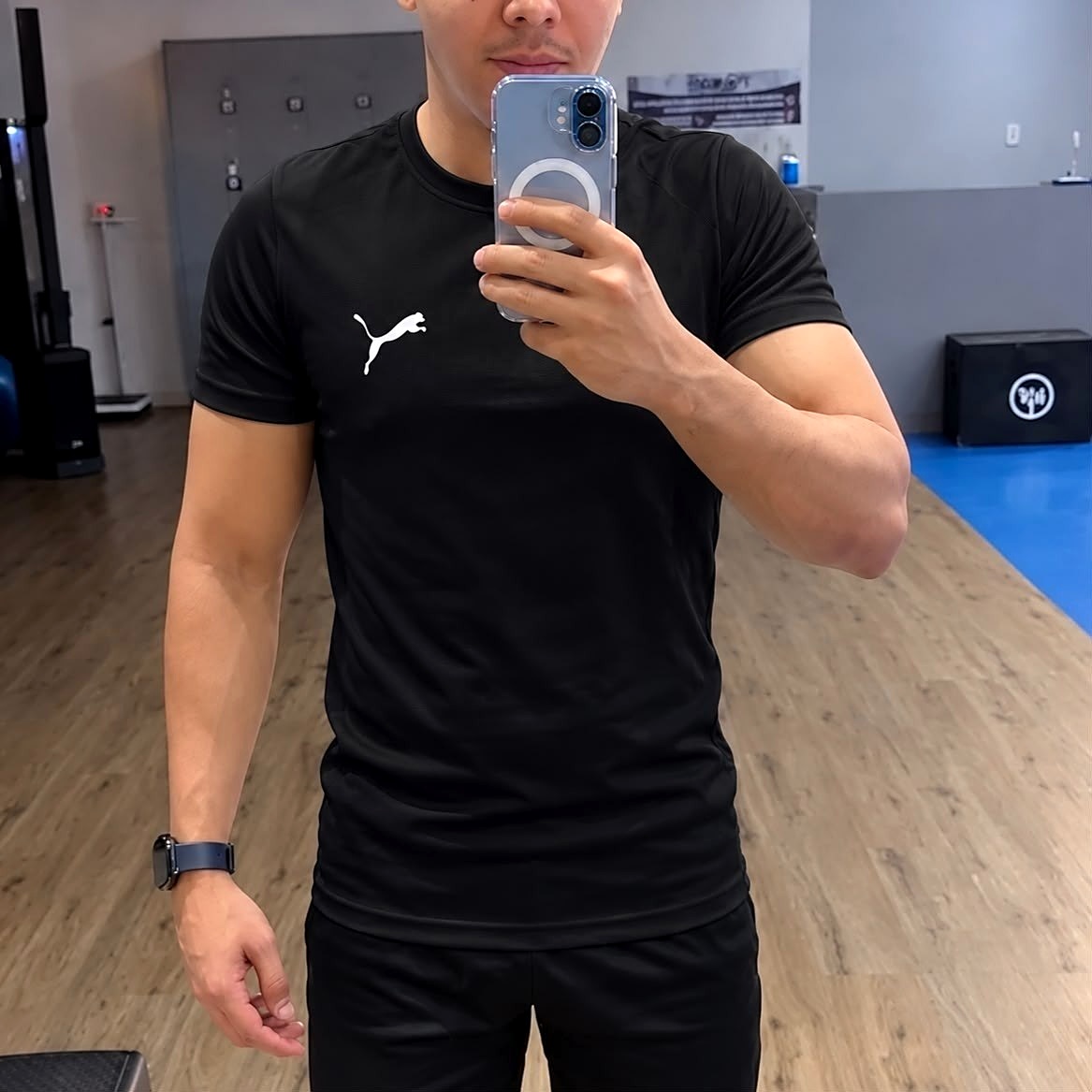 👕 Camiseta Puma Logo Poly Tee (7 cores)