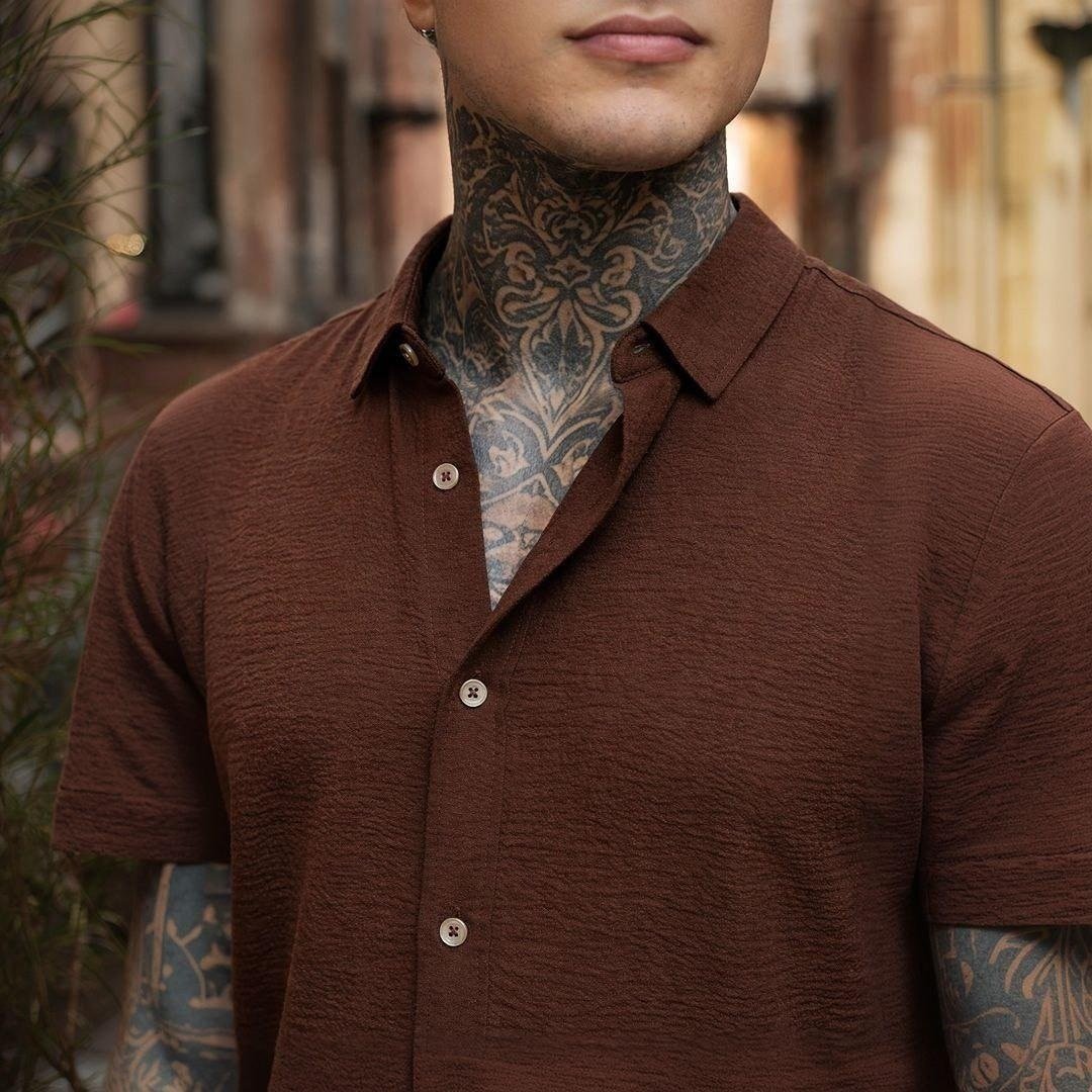 Camisa Slim Fit Social Eterno Masculina Gola Padre Lisa