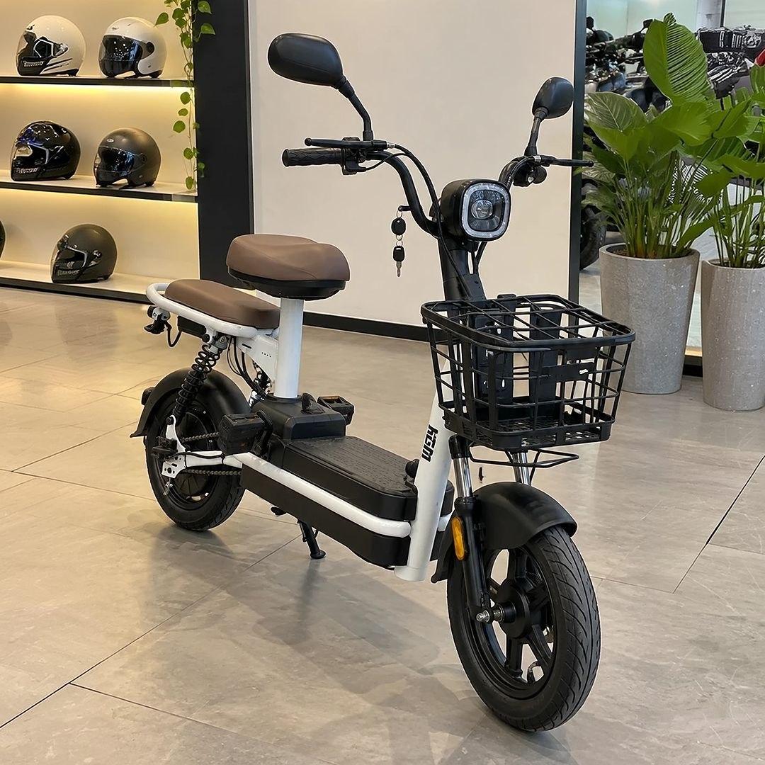 Bicicleta Elétrica 48v 32kmh Bike Urbana Scooter Smart Branca