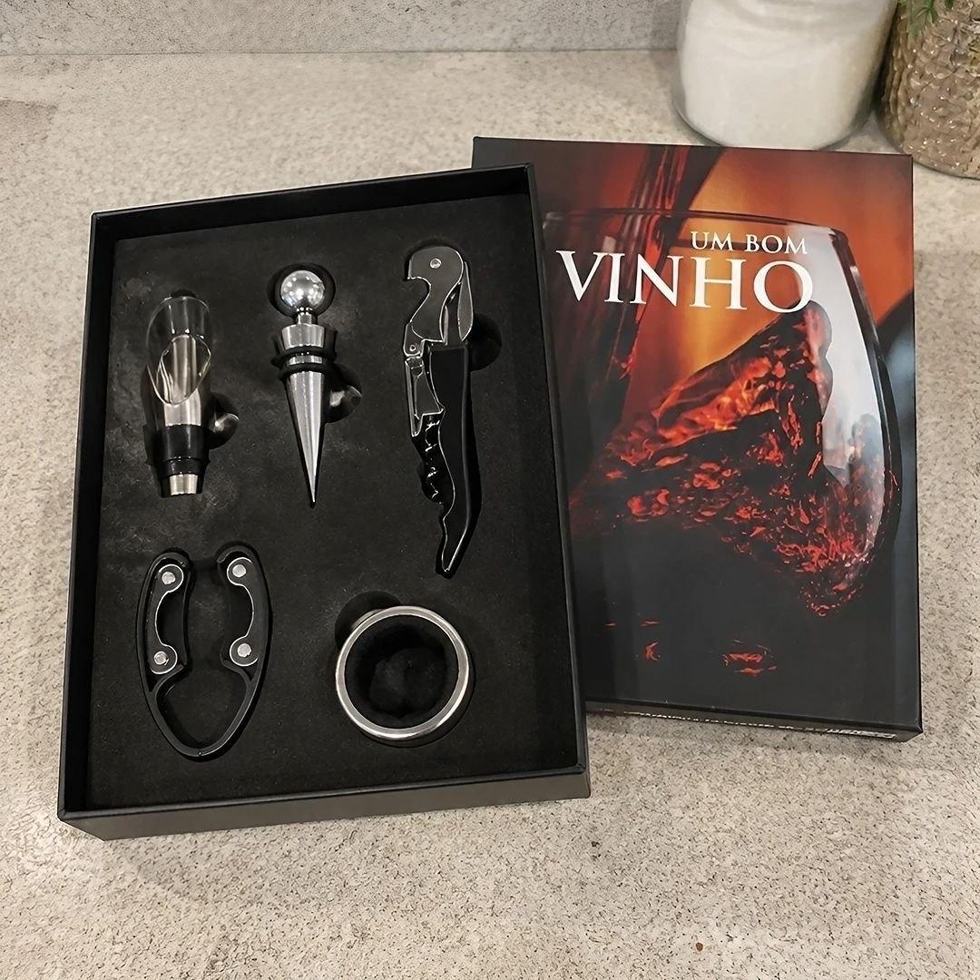 Kit Vinho 5 Peças: Abridor, Dosador, Saca Rolhas E Tampa