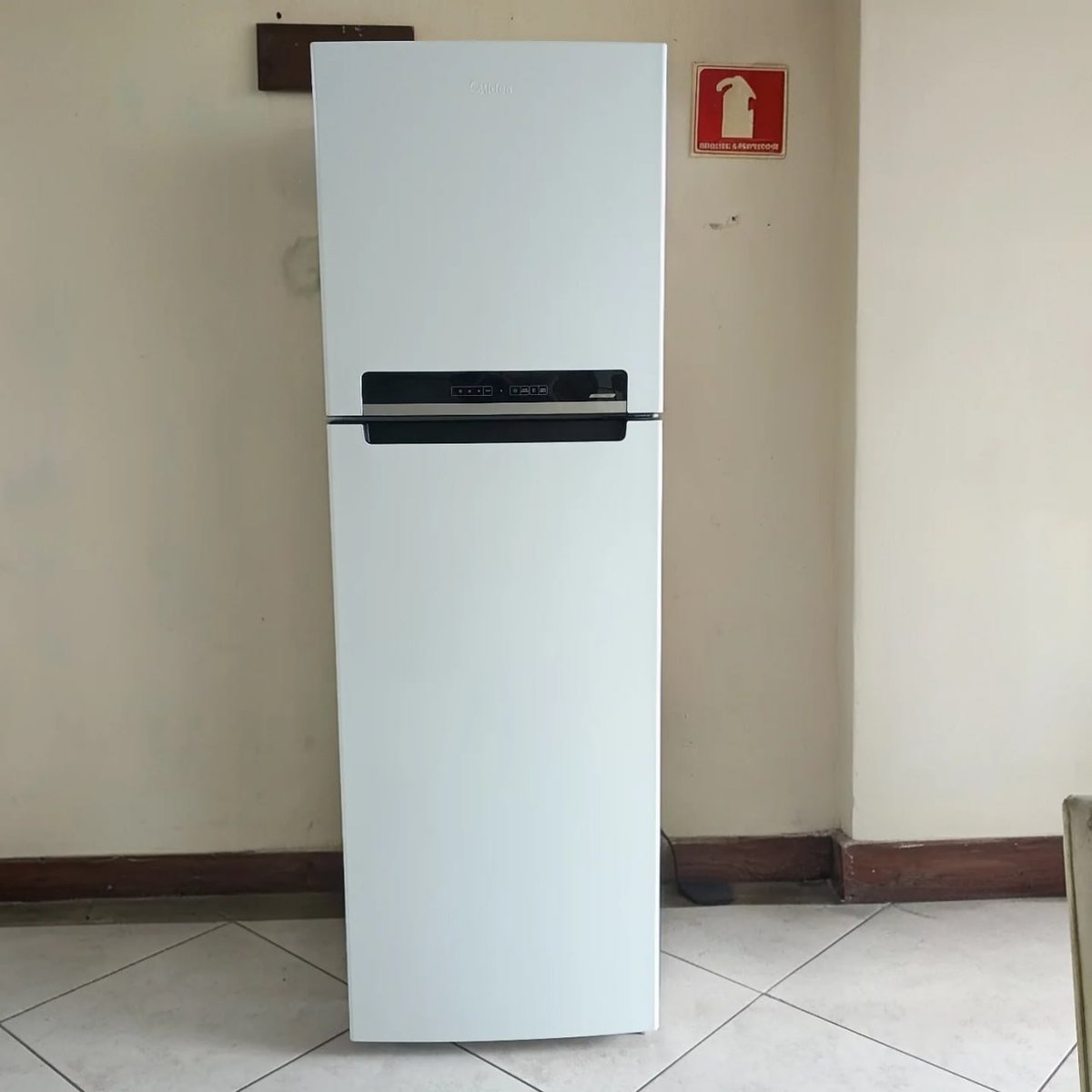 Geladeira Frost Free Duplex 394l MDRT533EVD Inverter Branca Midea 127V
