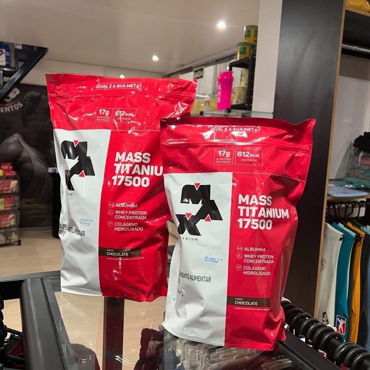 Hipercalórico 1,4kg Mass Titanium Max Titanium Chocolate Energia e Ganho Muscular