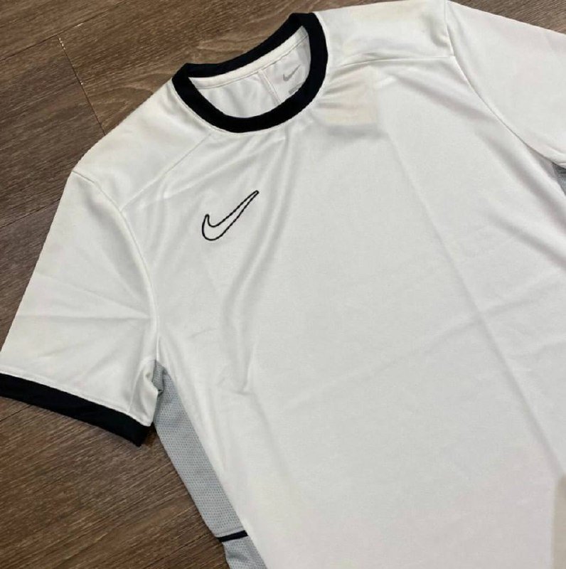 Camiseta Nike Dry-FIT Academy - Masculina