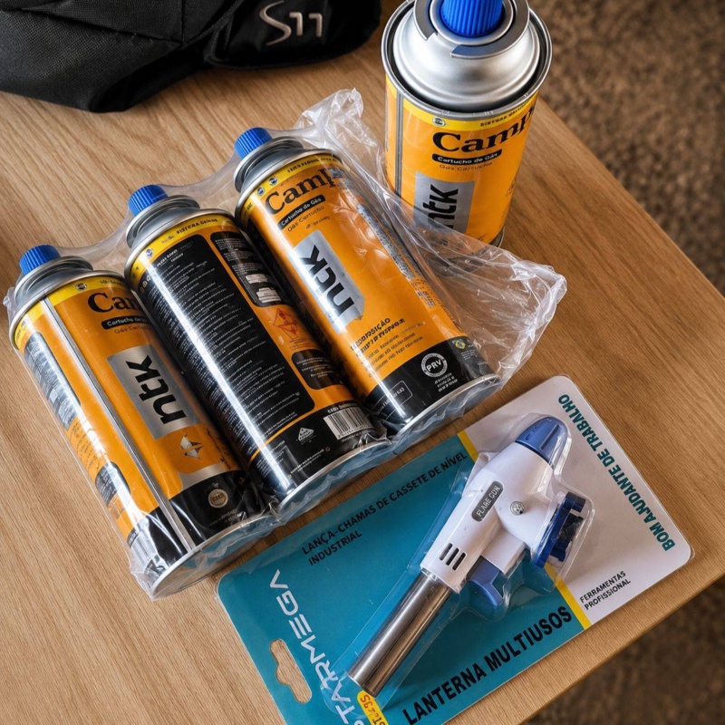 Kit Maçarico Portátil Automático 1300°C com 4 Refis de Gás Butano