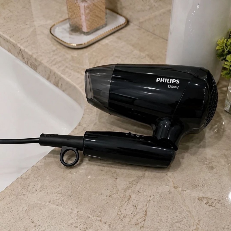 Secador Cabelo Pequeno Philips Viagem 3 Velocidades Bhc010 . Cor Preto
