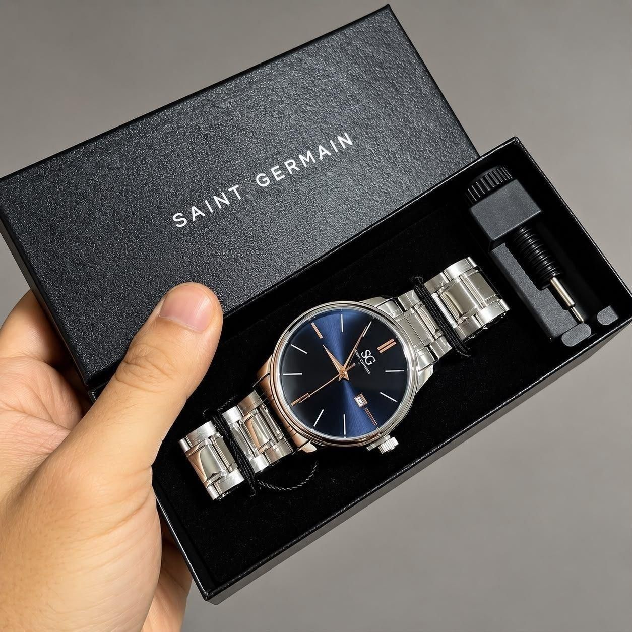 Relógio Clássico Saint Germain 42mm