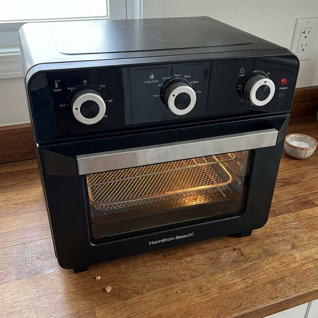 Forno Elétrico Hamilton Beach de 20L Com Air Fryer e Grill Preto 220v