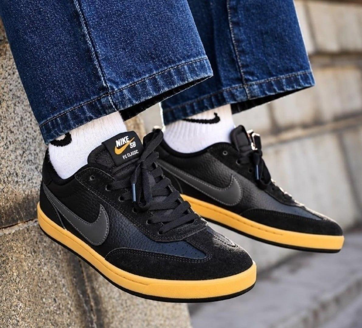 Tênis Nike SB FC Classic Masculino