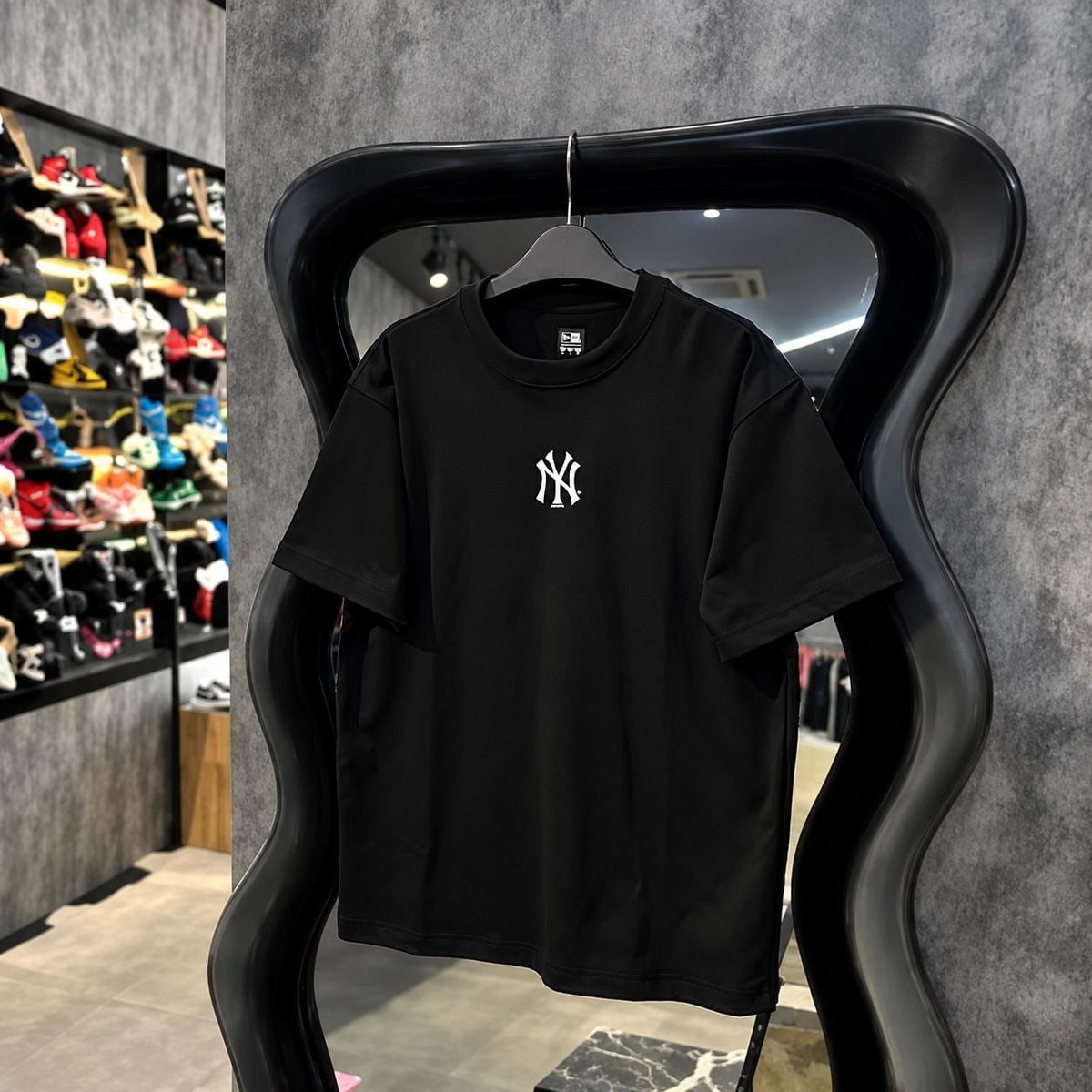 Camiseta New Era New York Yankees Preto