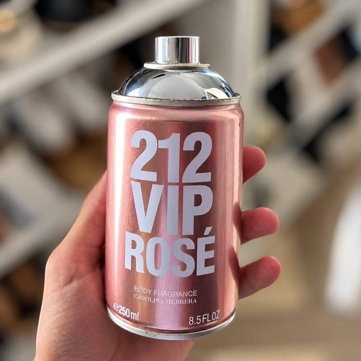 Body Spray Carolina Herrera 212 Vip Rosé 250ml Feminino