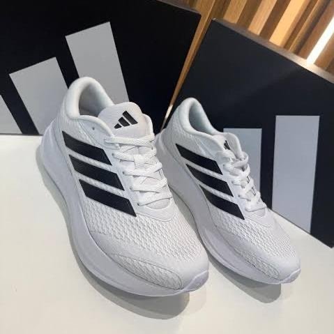 Tênis Adidas Response 2