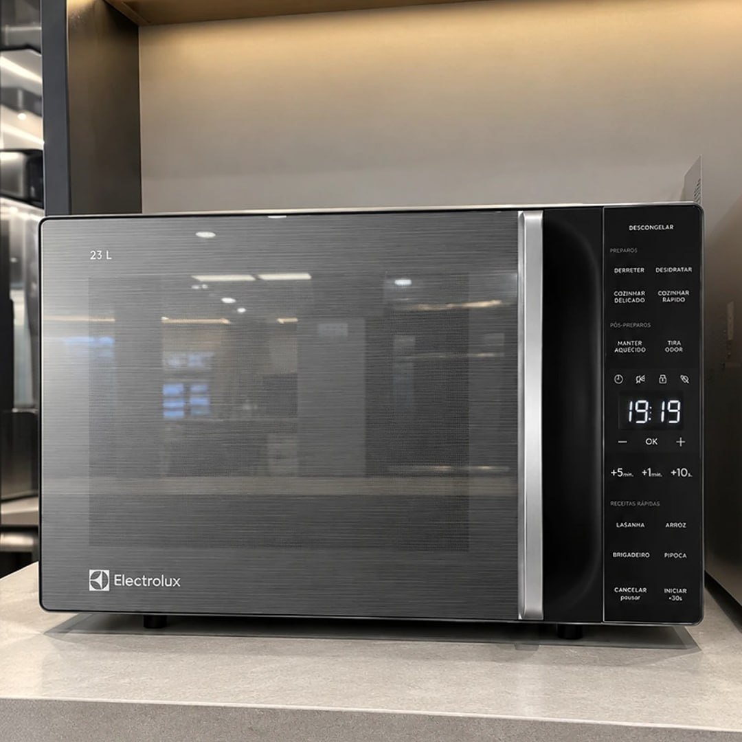 Micro-ondas Electrolux 23L cor Inox Efficient (ME23S) 127V