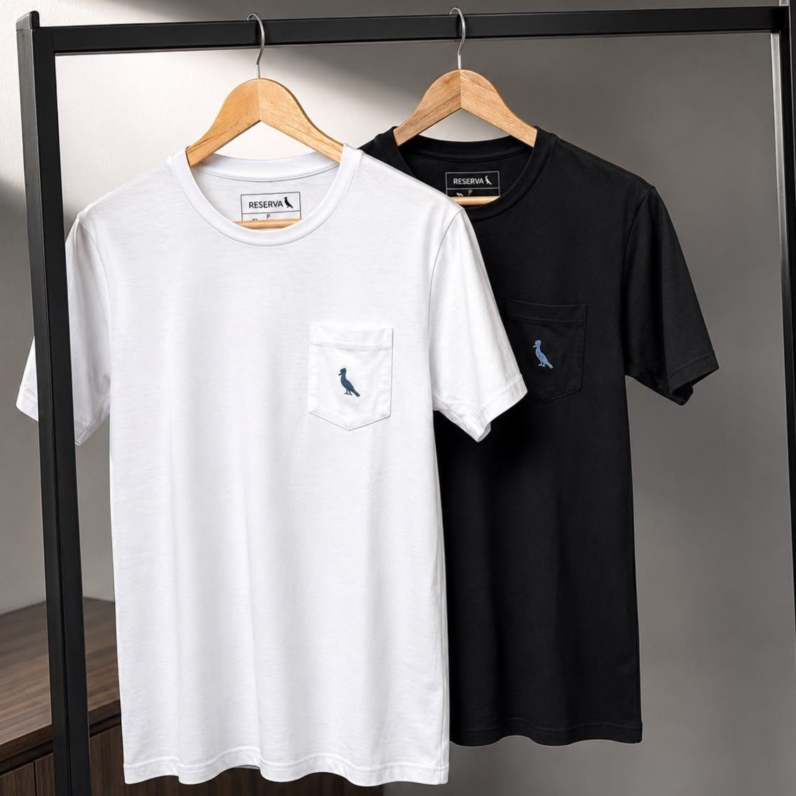 Kit com 2 Camisetas Bolso Reserva