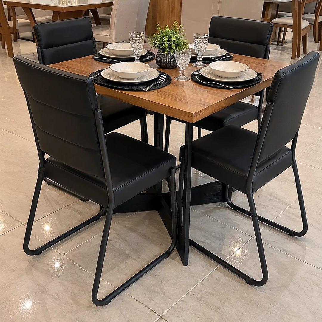 Sala De Jantar 4 Cadeiras Charlotte Carraro Nogal cor preto