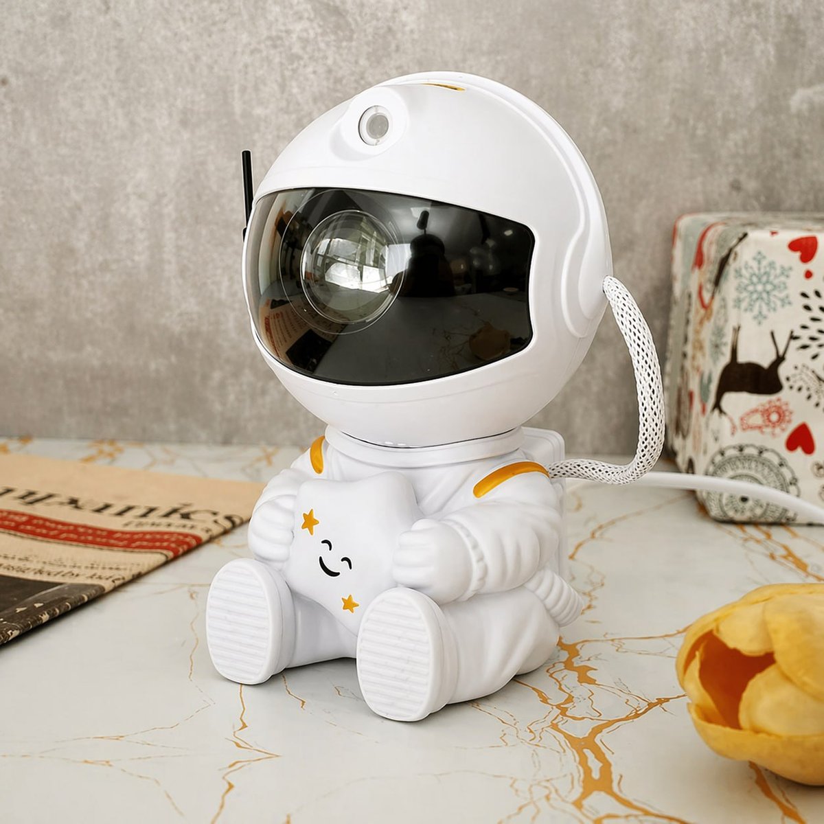 Projetor de Estrelas Astronauta para Quarto com Luz Nebulosa e Galáxia