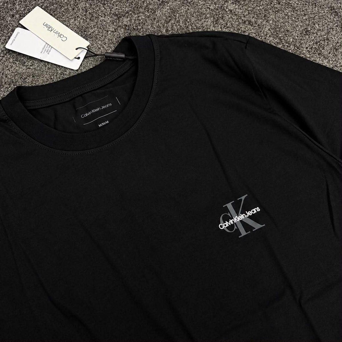 Camiseta Calvin Klein Jeans