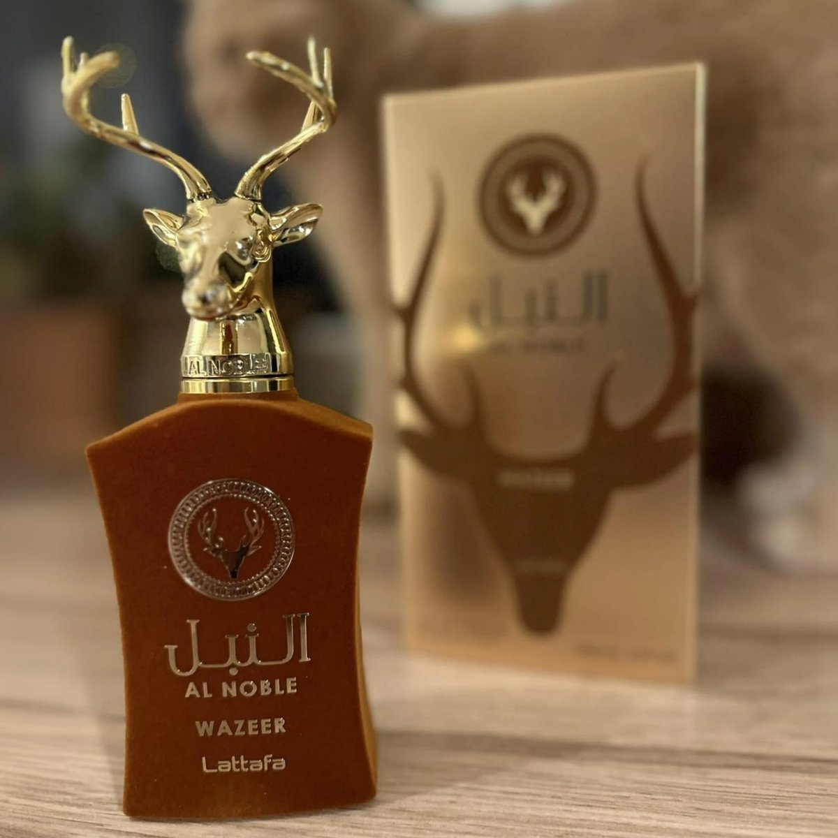 Perfume Árabe - Lattafa Al Noble Wazeer 100ml