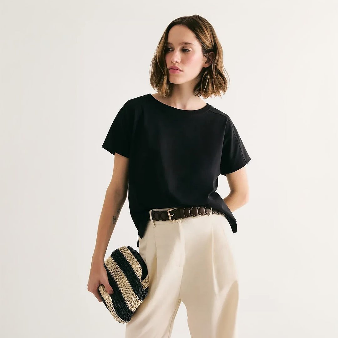 Blusa Feminina Regular Em Viscose Hering (2 cores)