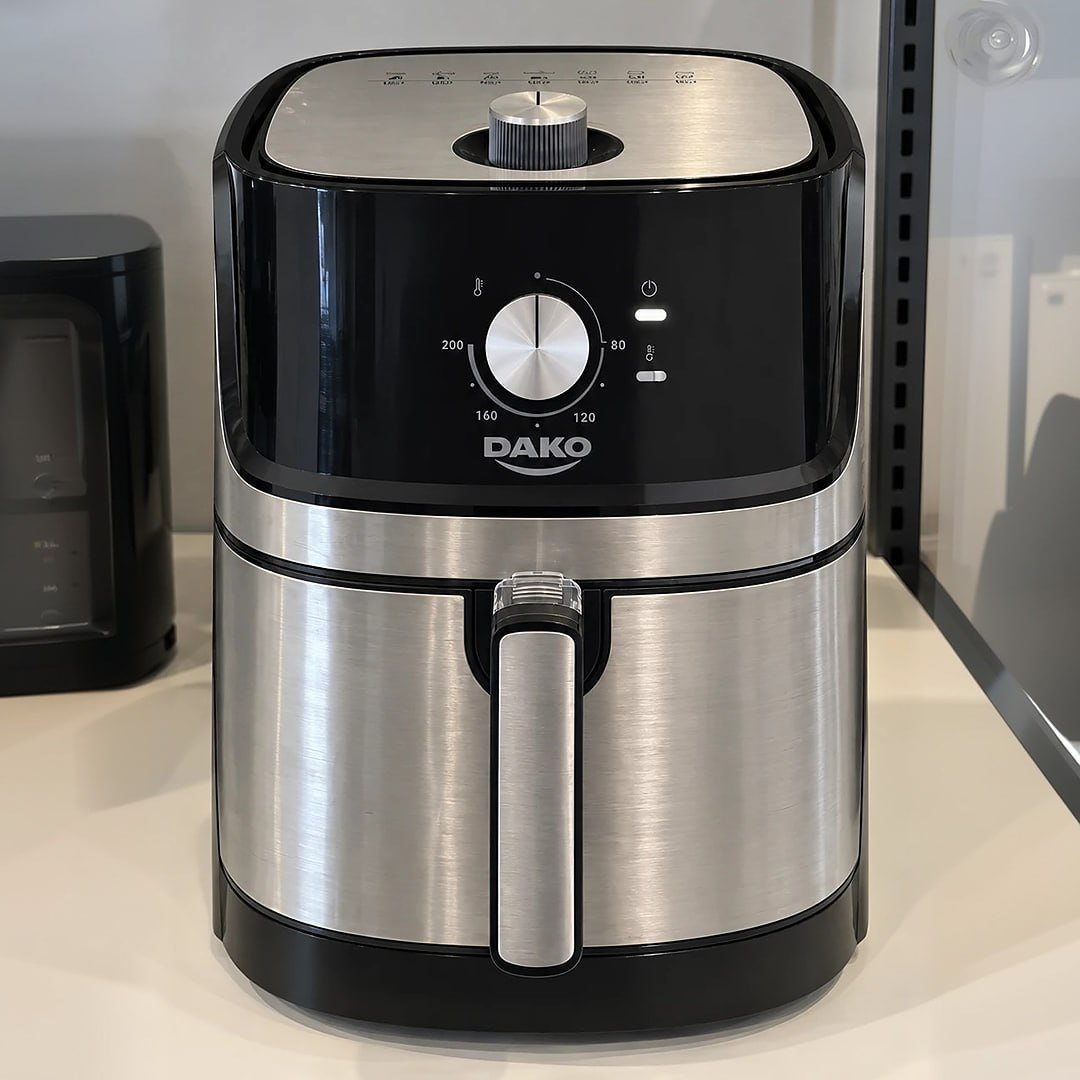 Fritadeira Air Fryer Dako 5 Litros Preto/inox Com Painel Analógico E Potência De 1700w