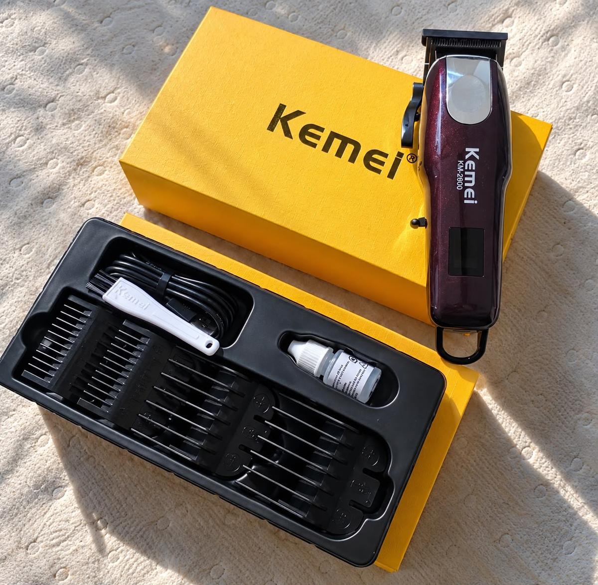 Máquina Profissional Sem Fio Kemei Km-2606