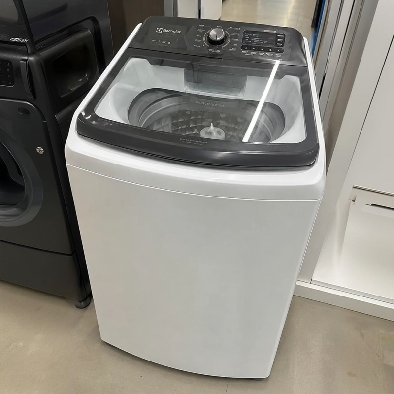 Máquina de Lavar Electrolux 18kg Branca Efficient Cesto inox e Jet&Clean (LEE18) 127V